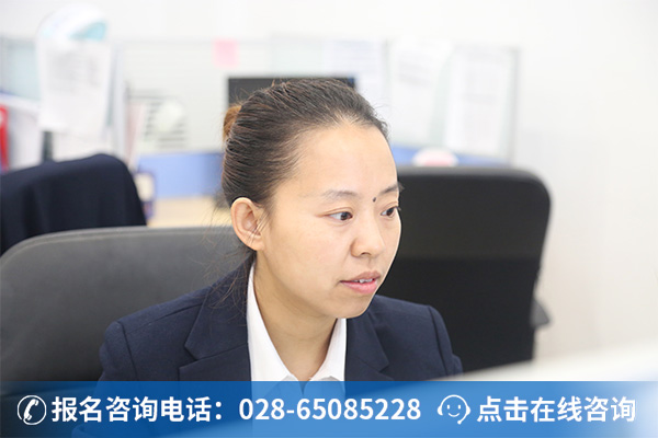 罗琼老师往期工作照 (2)